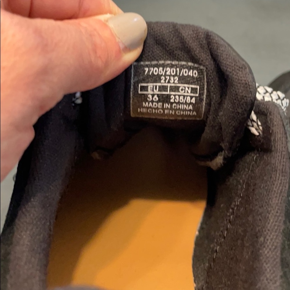ZARA Women’s Sneakers - Picture 8 of 10